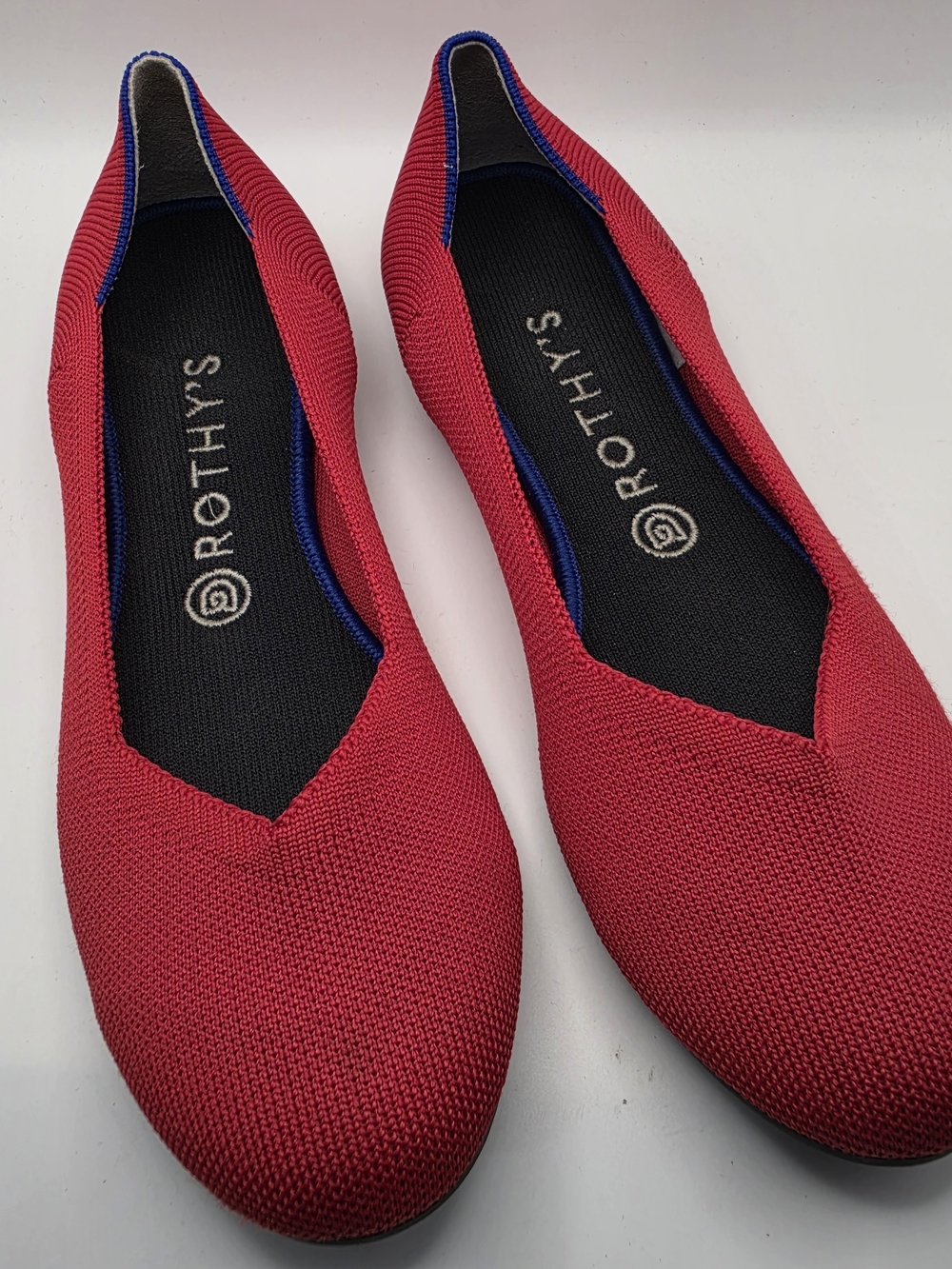 Rothy's Red Knit Pointed-Toe Flats with Blue Trim